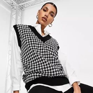 Naanaa knitted dogtooth sweater vest